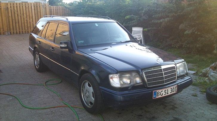 Mercedes Benz w124 300 td billede 5