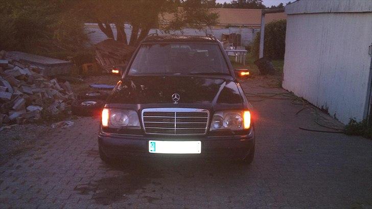 Mercedes Benz w124 300 td billede 13