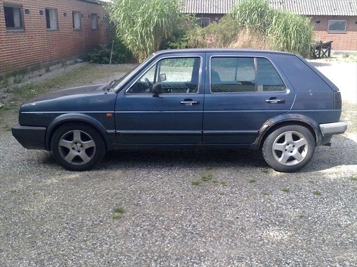 VW Golf 2 -1.6 aut - 5 dørs. billede 7