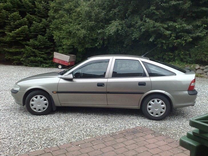 Opel Vectra b hatchback billede 4