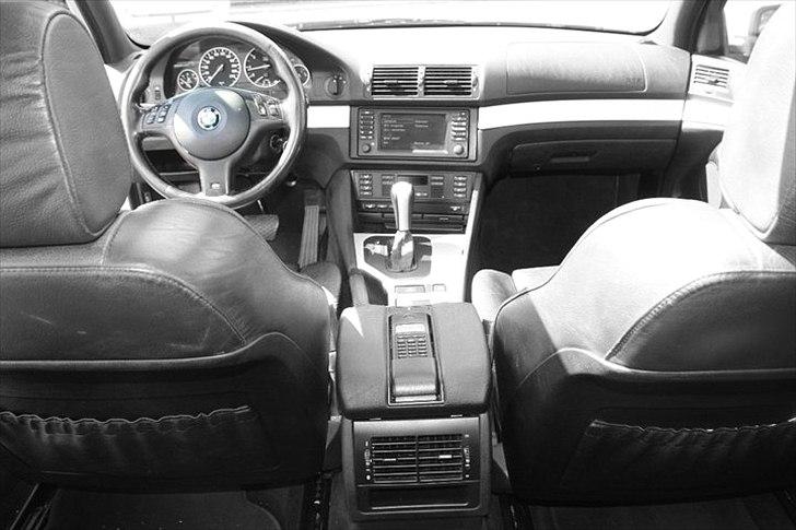 BMW 530D M5 SPORT - Muti rat, Navi, Telefon & Aut Gear billede 7