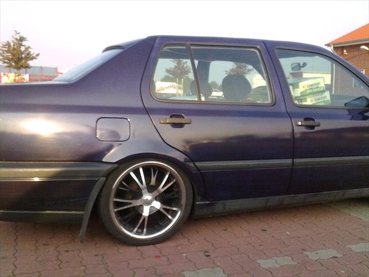 VW Vento  SOLGT billede 15