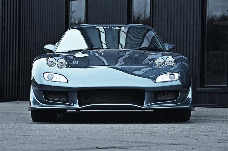 Mazda RX7 - Solgt billede 1