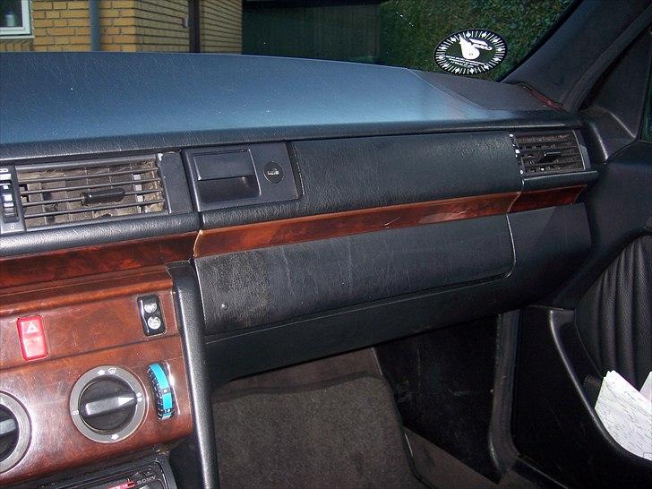 Mercedes Benz 124  250 TD - Solgt billede 12