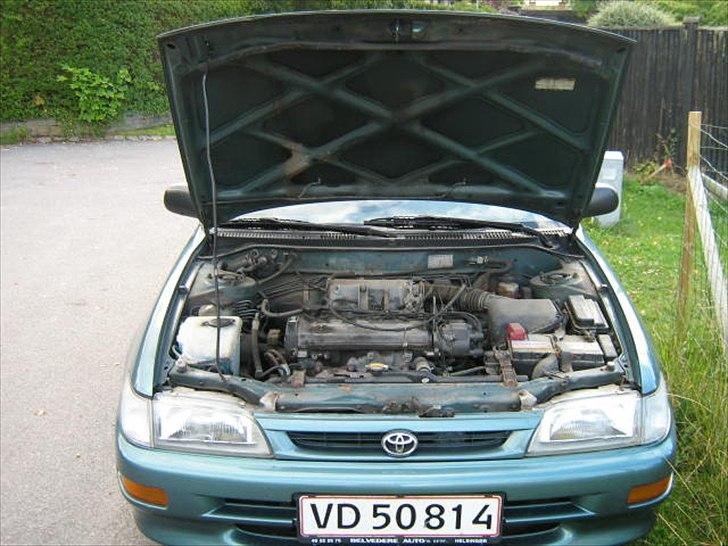 Toyota Corolla 101 H/B Solgt* billede 13