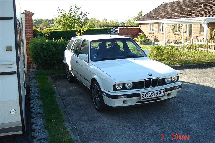 BMW 320i touring e30 billede 1