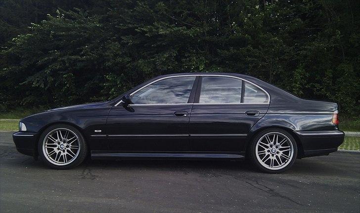 BMW E39 528i --- SOLGT billede 4