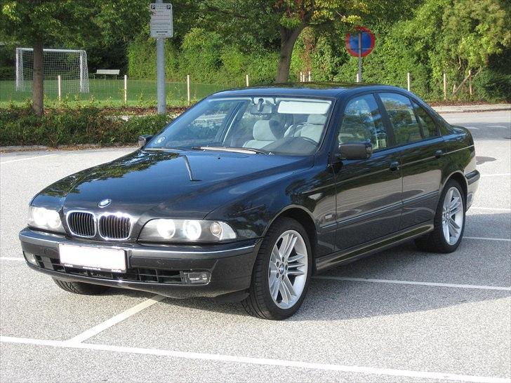 BMW E39 523IA / Solgt 2013 billede 10