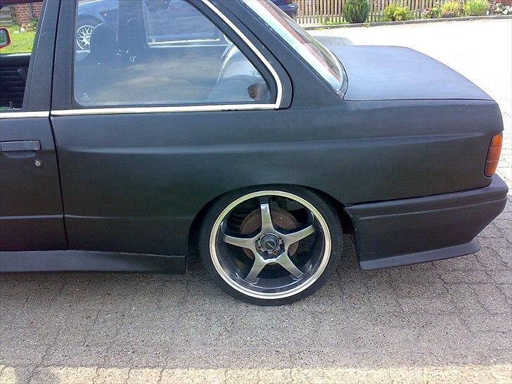 BMW e30 316i (solgt) billede 9