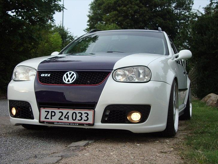 VW Golf IV 1,9 TDI  SOLGT... billede 2