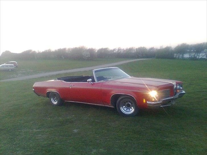 Oldsmobile Royal Delta 88 Cab * Solgt desværre* billede 2