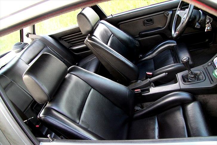 BMW E30 320i billede 4