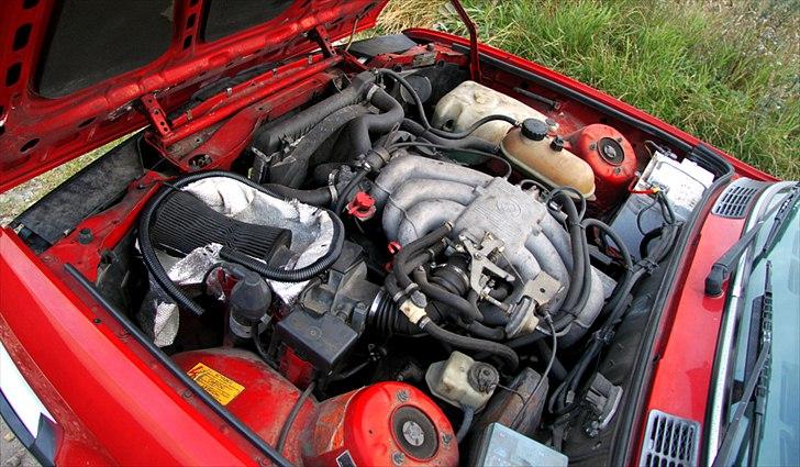 BMW E30 320i billede 11