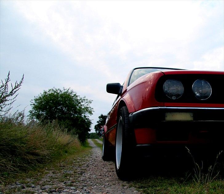 BMW E30 320i billede 12