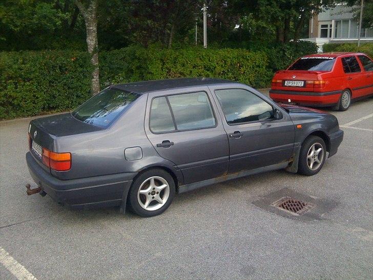 VW Vento solgt billede 2