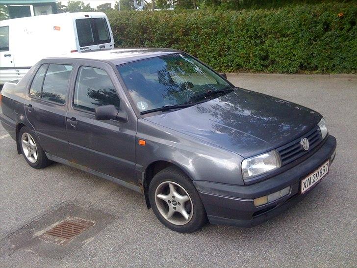 VW Vento solgt billede 5