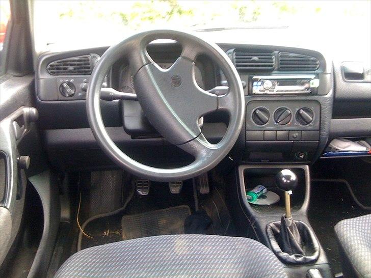 VW Vento solgt billede 6