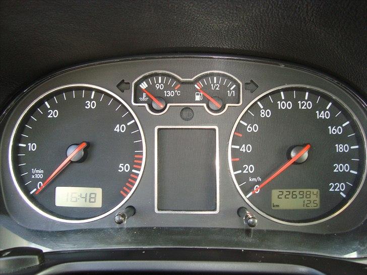 VW Golf IV GTi 1,9 TDi *SOLGT* - Speedometer osv. billede 19
