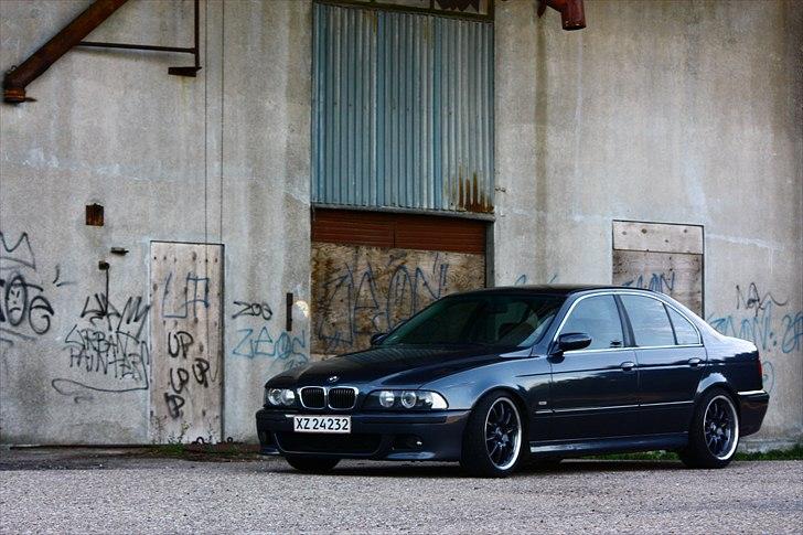 BMW E39 523 *solgt* billede 2