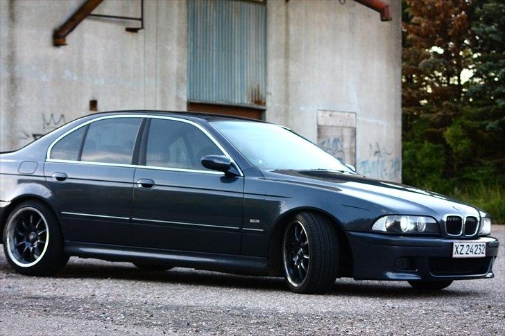 BMW E39 523 *solgt* billede 8