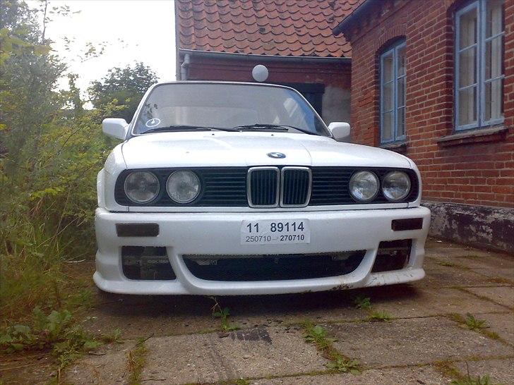 BMW E30 320i / 325i  billede 6