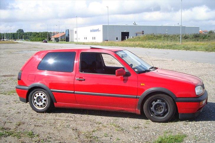 VW GOLF TDI GL SOLGT billede 6