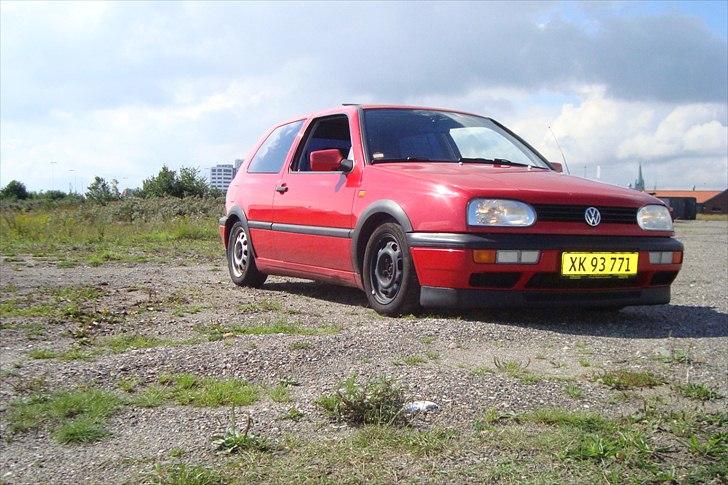 VW GOLF TDI GL SOLGT billede 7