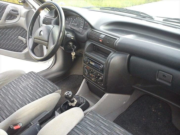 Opel astra f caravan solgt billede 7