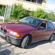 BMW E36 316i TOTALSKADET