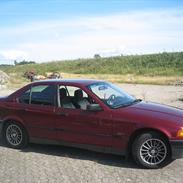 BMW E36 316i TOTALSKADET