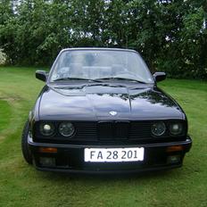 BMW e 30 cabriolet