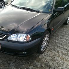 Toyota avensis d-4d solgt