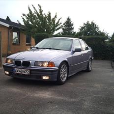 BMW E36 325i