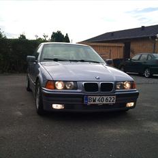 BMW E36 325i