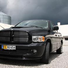 Dodge RAM SRT-10 VIPER