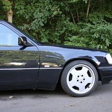 Mercedes Benz E300D w124 aut.