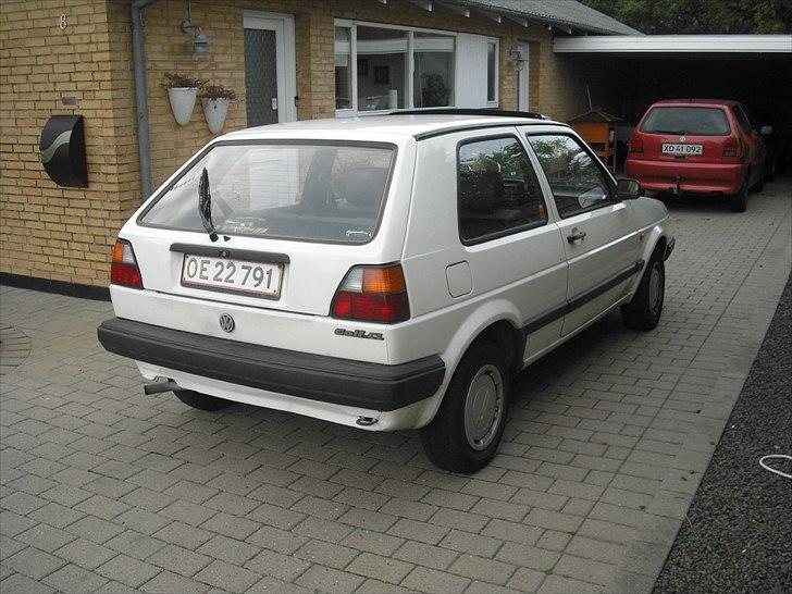 VW Golf 2 CL auto SOLGT :( billede 14