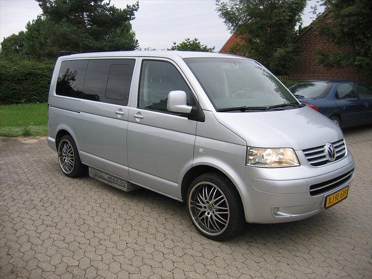 VW Caravelle T5 TDI aut. billede 3