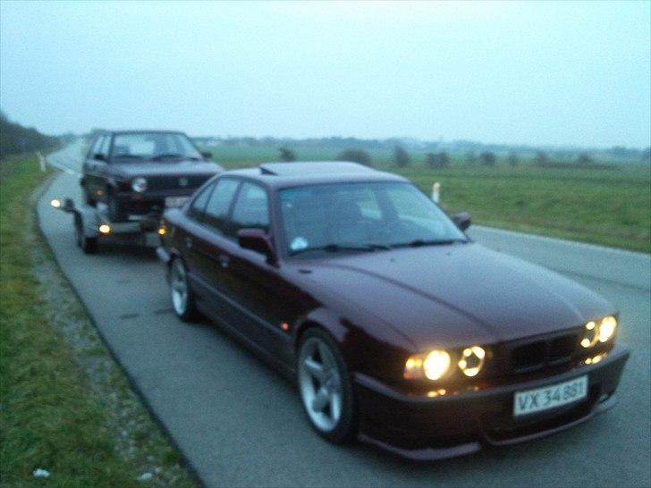 BMW E34 520I M50 - vinterbilen skulle jo hentes med stil billede 5