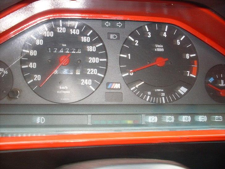 BMW 318is billede 10