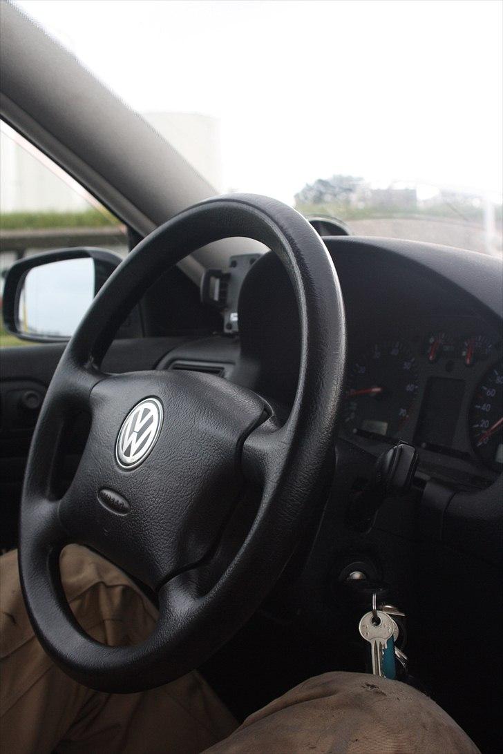 VW Golf 4 1,6 billede 17