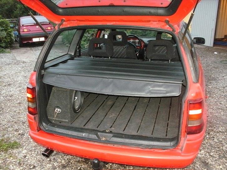 Opel astra f stc billede 9