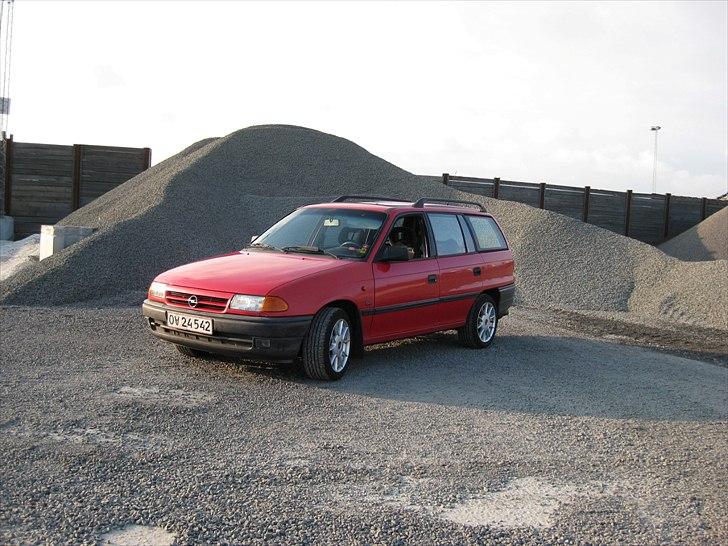 Opel Astra F st. car billede 1