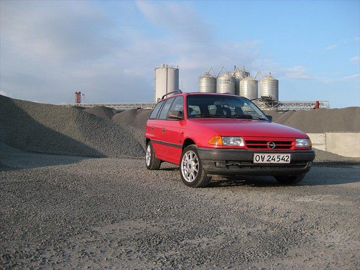 Opel Astra F st. car billede 2