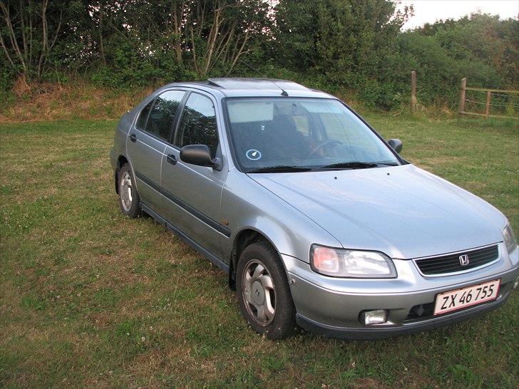 Honda civic 1.6i ls billede 3