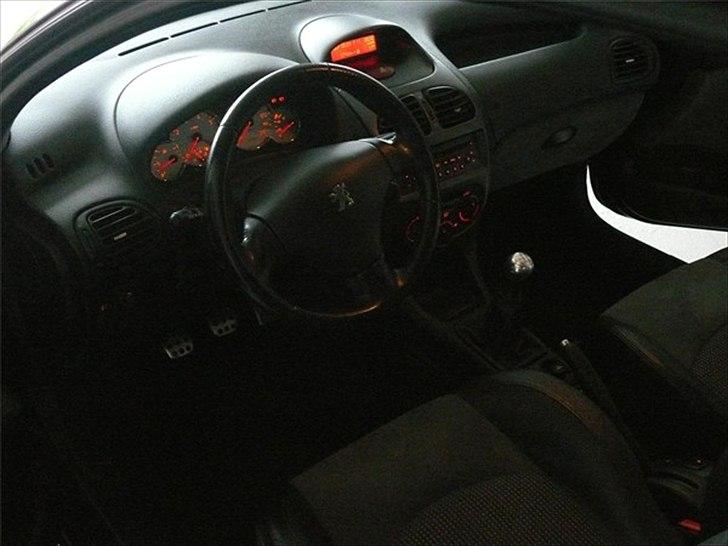 Peugeot 206 solgt billede 7