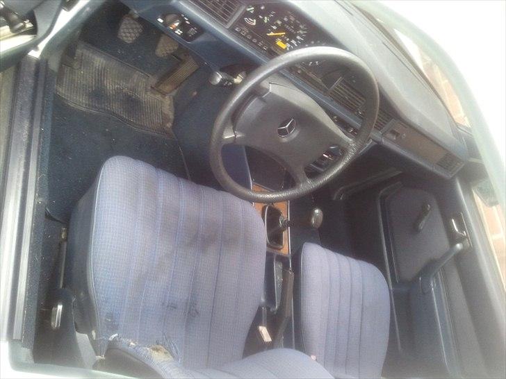 Mercedes Benz 190 E - Solgt - billede 6