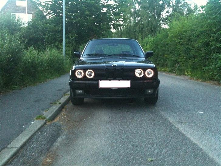 BMW E30 320 Coupé SOLGT - Monteret 18/8 billede 2