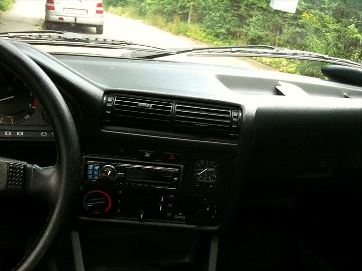 BMW E30 320 Coupé SOLGT billede 12