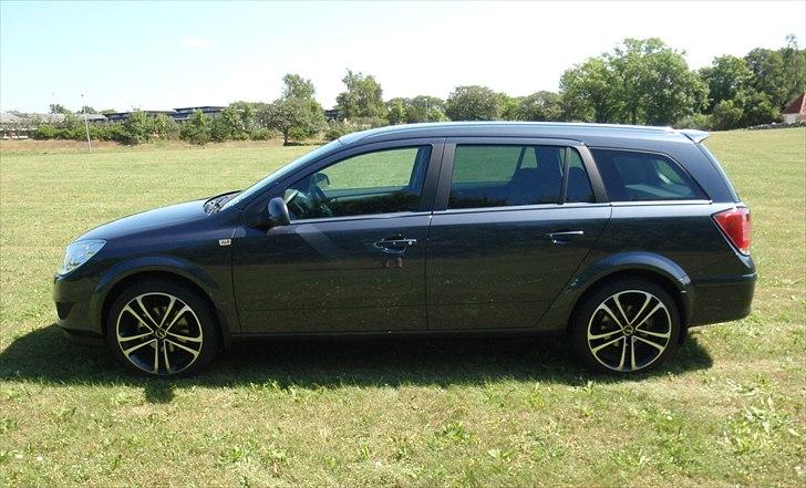 Opel Astra H ecoFLEX Wagon *Solgt* billede 7